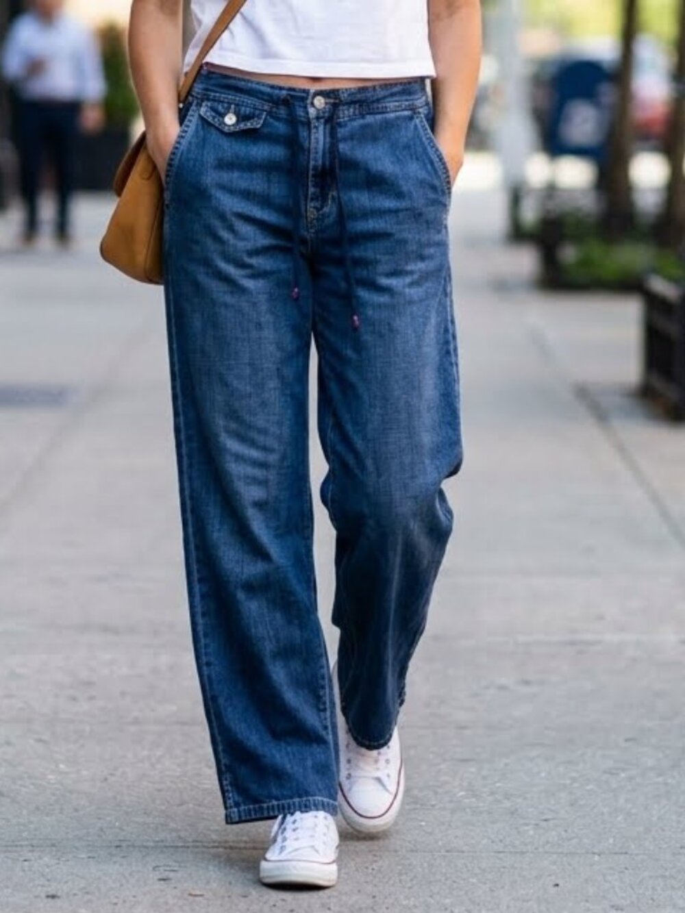 Old Navy Just Below The Waist Women's Drawstring Wide-Leg Denim Jeans Size 4